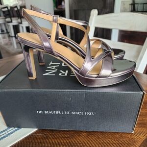 Naturalizer Abby Sandals